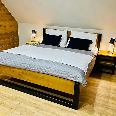 펜션 Na Samote V Raji