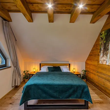 펜션 Na Samote V Raji