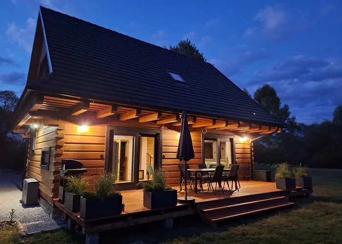 Tatil Evi Na Samote V Raji *