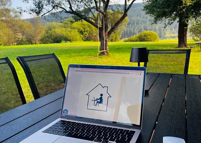 Na Samote V Raji 別荘 *